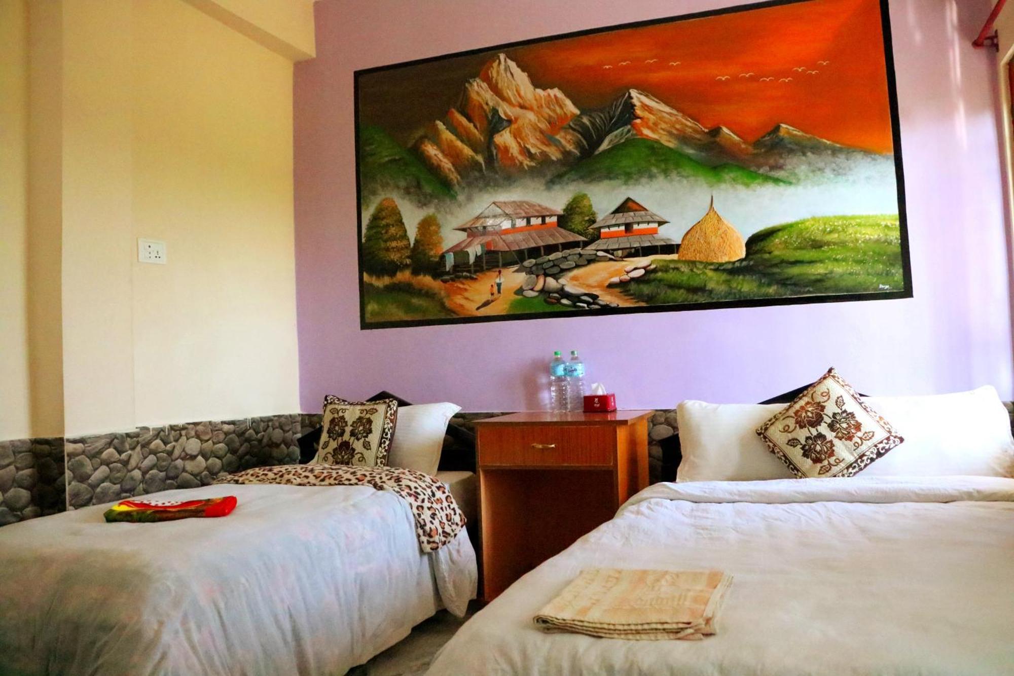 Hotel National Park Sauraha- Homely Stay And Peaceful Location With Jungle Safari Arrangements Eksteriør billede